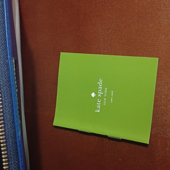 Kate Spade - Picture 5 of 7